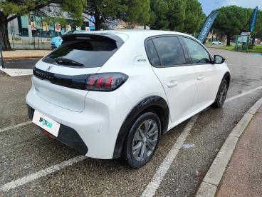 SPOTICAR Peugeot 208 Electrique 50 Kwh 136ch Style Occasion - Citadine Electrique Blanc - Aubagne - 1203937779_3