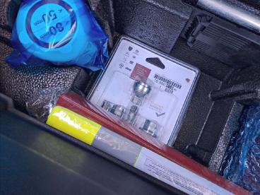 SPOTICAR Peugeot 208 Electrique 50 Kwh 136ch Style Occasion - Citadine Electrique Jaune - Toulouse - 1203974400_5