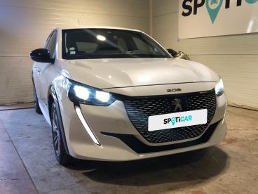 SPOTICAR Peugeot 208 Electrique 50 Kwh 136ch Active Occasion - Citadine Electrique Blanc - Merignac - 1203995225_2
