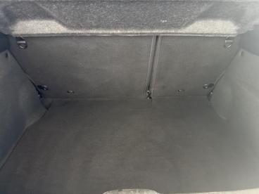 SPOTICAR Peugeot 208 1.2 Puretech 110ch E6.c Tech Edition S&s Eat6 5p Occasion - Citadine Essence P. Opaque Bl - Saint Flour - 1204034459_4