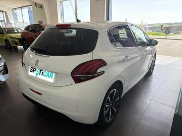 SPOTICAR Peugeot 208 1.2 Puretech 110ch E6.c Tech Edition S&s Eat6 5p Occasion - Citadine Essence P. Opaque Bl - Saint Flour - 1204034459_5