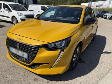 SPOTICAR Peugeot 208 Puretech 100 S&s Eat8 Style Occasion - Citadine Essence Jaune - Beaucaire - 1204036620_1