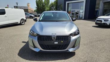 SPOTICAR Peugeot 208 Hybrid 110 E-dcs6 Style Occasion - Citadine Hybride Gris Clair - Auterive - 1204077964_2