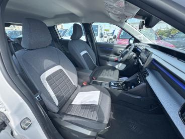 SPOTICAR Peugeot 208 Hybrid 100 E-dcs6 Allure Occasion - Citadine Essence Gris - Grez Neuville - 1204085408_4