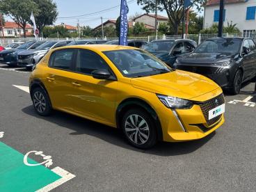 SPOTICAR Peugeot 208 50 Kwh 136ch Like Occasion - Citadine Electrique Teinte M. Jaune Faro - Castres - 1204142118_3
