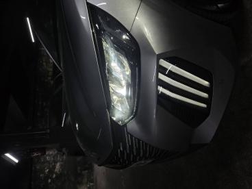 SPOTICAR Peugeot 208 Hybrid 110 Ch E-dcs6 Edition Occasion - Citadine Essence Gris - Aulnay - 1204198673_2