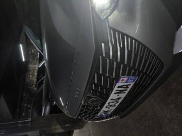 SPOTICAR Peugeot 208 Hybrid 110 Ch E-dcs6 Edition Occasion - Citadine Essence Gris - Aulnay - 1204198673_3