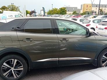 SPOTICAR Peugeot 3008 Bluehdi 130ch S&s Eat8 Allure Occasion - Suv-4x4 Diesel Vert - ChÂteau Thierry - 1203734426_4