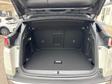 SPOTICAR Peugeot 3008 Gt Pure Tech 130 Eat8 Occasion - Suv-4x4 Essence Blanc - Perpignan - 1203764936_4