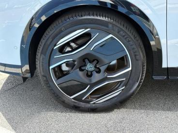 SPOTICAR Peugeot 3008 Electrique 210ch Batterie 73 Kwh Gt+options Occasion - Suv-4x4 Electrique Blanc Okénite (m) - Brest - 1203769360_4