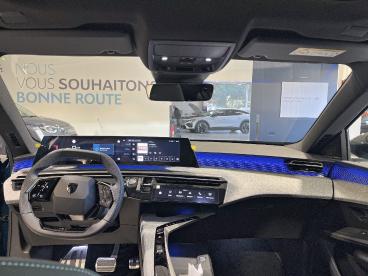 SPOTICAR Peugeot 3008 Electrique 73 Kwh 325 Ch 4x4 Dual Motor First Edit Occasion - Suv-4x4 Electrique Bleu - Marignane - 1204015065_2