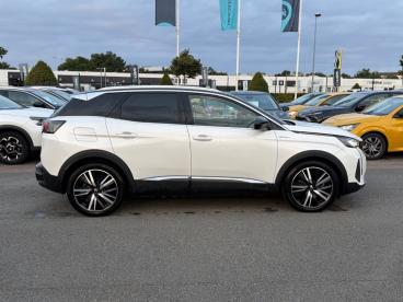 SPOTICAR Peugeot 3008 Hybrid4 300 E-eat8 Gt Pack Occasion - Suv-4x4 Hybride Rechargeable Blanc - Lormont - 1204138492_4