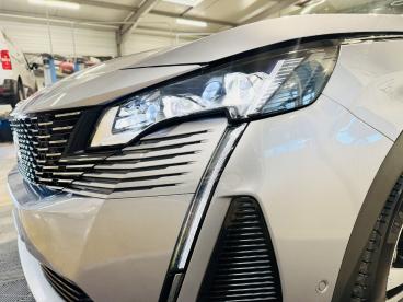 SPOTICAR Peugeot 3008 1.6 Hybrid 225 E-eat8 Gt + Toit Ouvrant Occasion - Suv-4x4 Hybride Rechargeable Gris Clair - Aigues Mortes - 1204225080_4