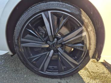 SPOTICAR Peugeot 308 Phev 225 E-eat8 Gt Pack Occasion - Berline Hybride Rechargeable Blanc - Mauges-sur-loire - 1203270544_5