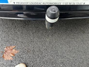 SPOTICAR Peugeot 308 Bluehdi 130 Eat8 Gt Pack Occasion - Berline Diesel Rouge - Loudeac - 1203749135_5