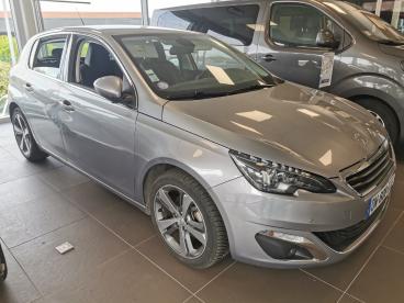 SPOTICAR Peugeot 308 1.2  130 S&s Allure Occasion - Berline Essence Gris Clair - Brindas - 1203853808_1