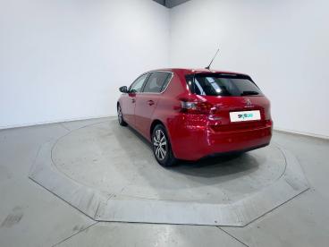 SPOTICAR Peugeot 308 Puretech 110ch S&s Bvm6 Allure Occasion - Berline Essence Rouge - Venissieux - 1203933032_3