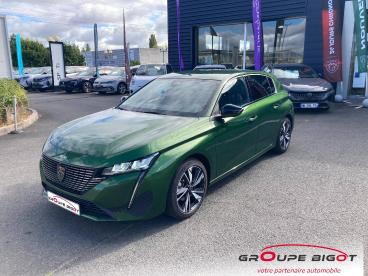 SPOTICAR Peugeot 308 1.2 Puretech 130ch S&s Allure Occasion - Berline Essence Vert Olivine (m) - Romorantin - 1204147313_1