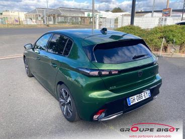 SPOTICAR Peugeot 308 1.2 Puretech 130ch S&s Allure Occasion - Berline Essence Vert Olivine (m) - Romorantin - 1204147313_3