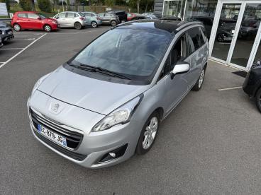SPOTICAR Peugeot 5008 1.6 Bluehdi 120 S&s Eat6 Allure Occasion - Suv-4x4 Diesel Gris Clair - Buc - 1203683931_3