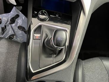 SPOTICAR Peugeot 5008 Bluehdi 130 S&s Allure Occasion - Suv-4x4 Diesel Blanc - Sainte Maure De Touraine - 1203755637_4