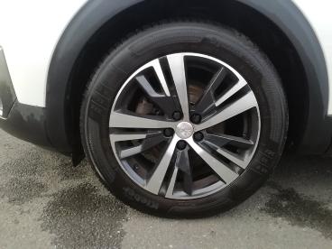 SPOTICAR Peugeot 5008 1.6 Bluehdi 120 S&s 7 Places Allure Occasion - Suv-4x4 Diesel Blanc - Beaucouze - 1203763033_5