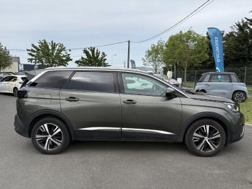 SPOTICAR Peugeot 5008 Bluehdi 130 S&s Allure Occasion - Suv-4x4 Diesel Gris Clair - Tierce - 1203990345_5