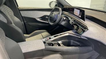 SPOTICAR Peugeot 5008 Hybrid 145 Ch E-dcs6 Allure Occasion - Suv-4x4 Essence Noir - Laon - 1204043321_4