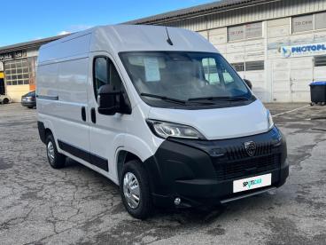 SPOTICAR Peugeot Boxer L2h2 3.3 140ch S&s Pack Premium Connect Occasion - Utilitaire Diesel Blanc Icy - Seynod - 1203248934_3