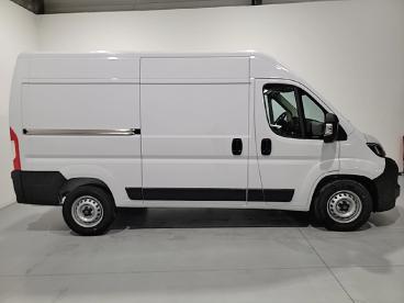 SPOTICAR Peugeot Boxer Fgn Tole 3.5 T L2h2 180 S&s Bva8 Occasion - Utilitaire Diesel Blanc - Chambray Les Tours - 1203899289_4