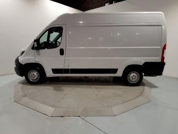 SPOTICAR Peugeot Boxer Tole 330 L2h2 Bluehdi 120 S&s Asphalt Occasion - Utilitaire Diesel Blanc - Lomme - 1203901325_2
