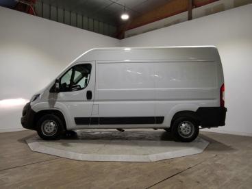 SPOTICAR Peugeot Boxer Tole 3.3 T L2h2 Bluehdi 140 S&s Bvm6 Occasion - Utilitaire Diesel Blanc - Cesson-sevigne - 1204143497_2