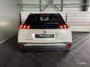 SPOTICAR Peugeot 2008 E-2008 136 Ch Gt Occasion - Suv-4x4 Electrique Blanc - Noisy Le Grand - 1204188527_3