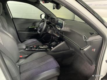 SPOTICAR Peugeot 2008 E-2008 136 Ch Gt Occasion - Suv-4x4 Electrique Blanc - Noisy Le Grand - 1204188527_4