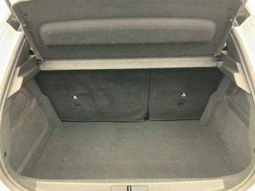 SPOTICAR Peugeot 208 E-208 50 Kwh 136ch Gt Occasion - Citadine Electrique Blanc - Perpignan - 1203778870_4