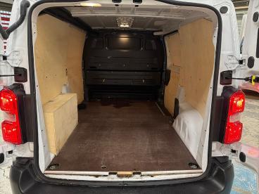 SPOTICAR Peugeot Expert M 1.5 Bluehdi 120ch S&s Pack Premium Connect Occasion - Utilitaire Diesel Blanc Icy - Dizy - 1203831479_5