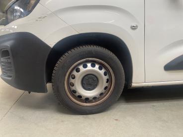 SPOTICAR Peugeot Partner Fourgon Standard 650 Kg Bluehdi 130 S&s Eat8 Aspha Occasion - Utilitaire Diesel Blanc - Venissieux - 1203982914_4