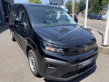 SPOTICAR Peugeot Partner Xl Cu Maj Dies 130ch Auto Cab Approf Rep Occasion - Utilitaire Diesel Noir - La Chapelle Heulin - 1204102475_3