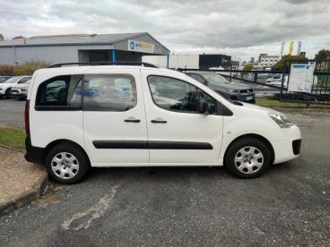 SPOTICAR Peugeot Partner Tepee Bluehdi 100 Active Occasion - Familiale Diesel Blanc - Loches - 1203717568_4