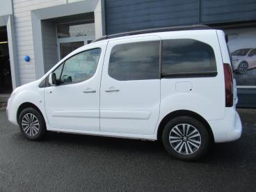 SPOTICAR Peugeot Partner Tepee 1.2 Puretech 110 S&s Style Occasion - Familiale Essence Blanc - Garrosse - 1203891406_4