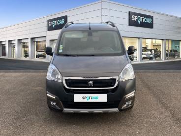 SPOTICAR Peugeot Partner Tepee 1.6 Bluehdi 100 Outdoor // Gps // Attelage Occasion - Familiale Diesel Nocciola - Limoges - 1203915121_2