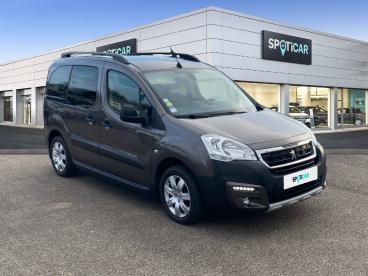 SPOTICAR Peugeot Partner Tepee 1.6 Bluehdi 100 Outdoor // Gps // Attelage Occasion - Familiale Diesel Nocciola - Limoges - 1203915121_3