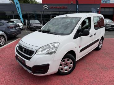 SPOTICAR Peugeot Partner Tepee 1.6 Bluehdi 100ch Active Motricite Renforcee Occasion - Familiale Diesel Blanc - Ambert - 1204118493_1