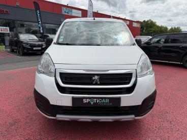 SPOTICAR Peugeot Partner Tepee 1.6 Bluehdi 100ch Active Motricite Renforcee Occasion - Familiale Diesel Blanc - Ambert - 1204118493_3