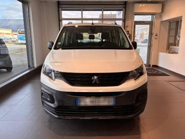 SPOTICAR Peugeot Rifter Puretech 110 S&s Active Occasion - Familiale Essence Blanc - Pont De Beauvoisin - 1203865374_1