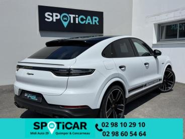 SPOTICAR Porsche Cayenne 3.0 V6 462ch E-hybrid Occasion - Suv-4x4 Hybride Rechargeable Blanc Carrera Métallisée - Quimper - 1203631737_2