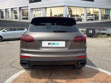 SPOTICAR Porsche Cayenne 3.0 262ch Diesel Occasion - Suv-4x4 Diesel Terre D'ombre - Arles - 1203782116_5