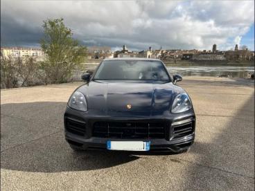 SPOTICAR Porsche Cayenne 3.0 V6 462ch E-hybrid Occasion - Suv-4x4 Hybride Rechargeable Noir Intense - Arles - 1203930274_2