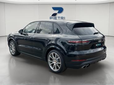 SPOTICAR Porsche Cayenne 3.0 V6 462ch E-hybrid Occasion - Suv-4x4 Hybride Rechargeable Noir Intense - Porto Vecchio - 1204230832_3