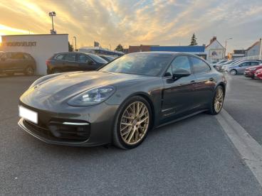 SPOTICAR Porsche Panamera 2.9 V6 462ch 4 E-hybrid Platinum Edition Occasion - Berline Hybride Rechargeable Vert Aventurine Métallisé - Calais - 1203626614_1